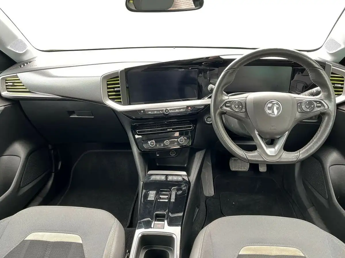 2022-vauxhall-mokka-e-elite-premium-big-6