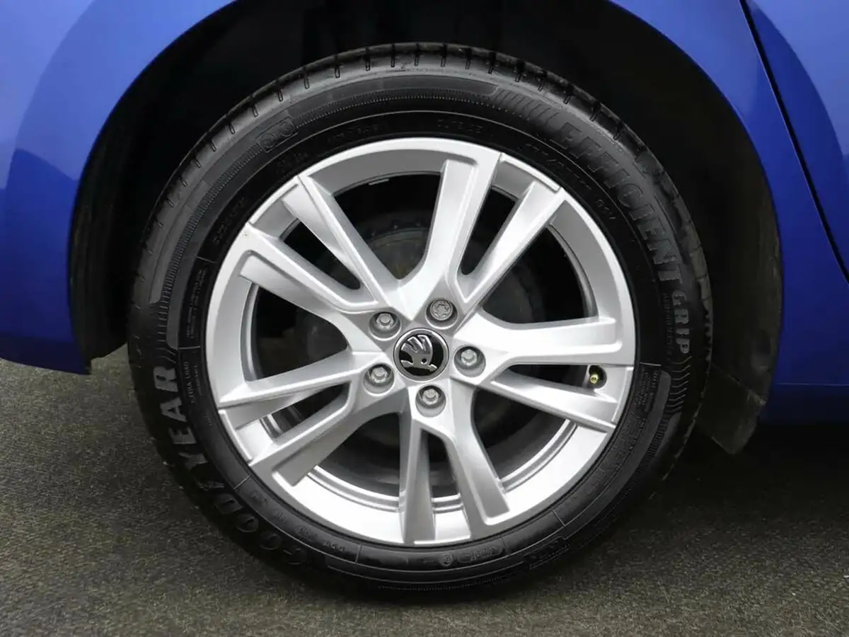 2024-skoda-fabia-10-tsi-se-l-edtion-big-12