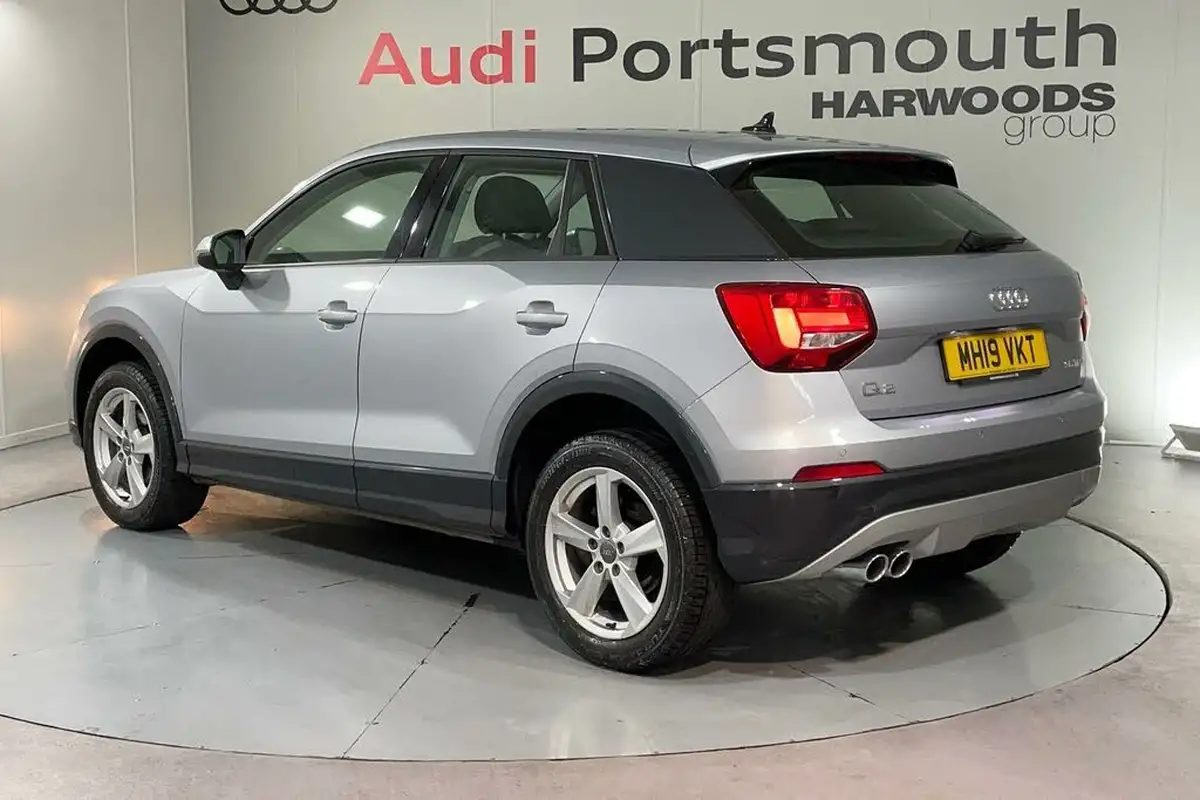 2019-audi-q2-15-35-tfsi-sport-cod-s-tronic-big-6