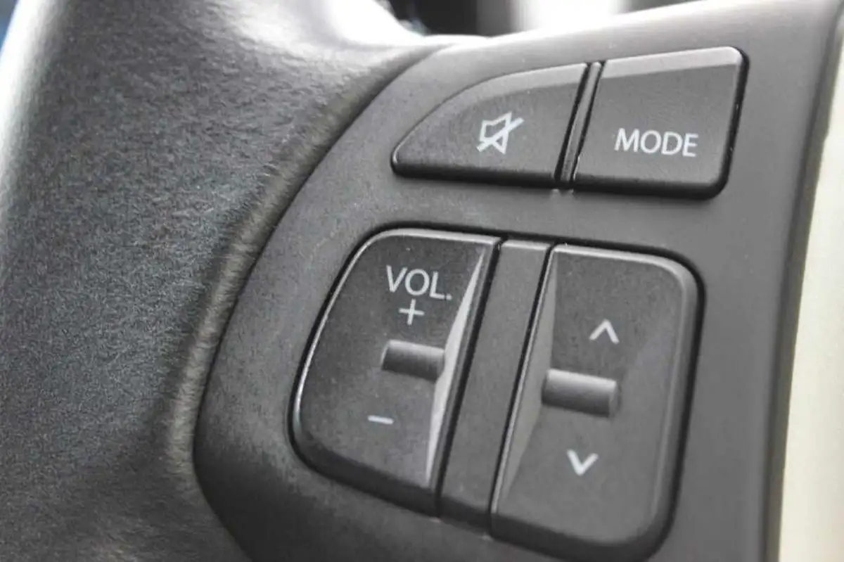 2022-suzuki-s-cross-14-boosterjet-motion-auto-big-34