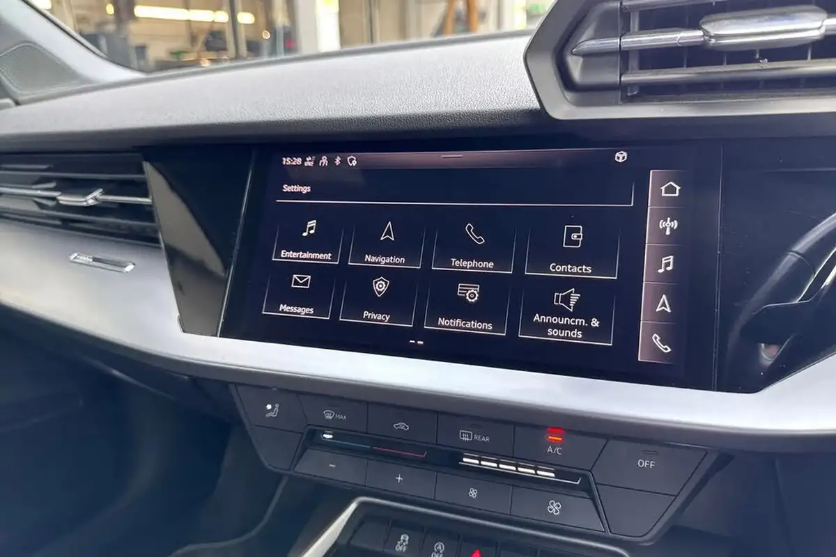 2023-audi-a3-10-30-tfsi-technik-big-45