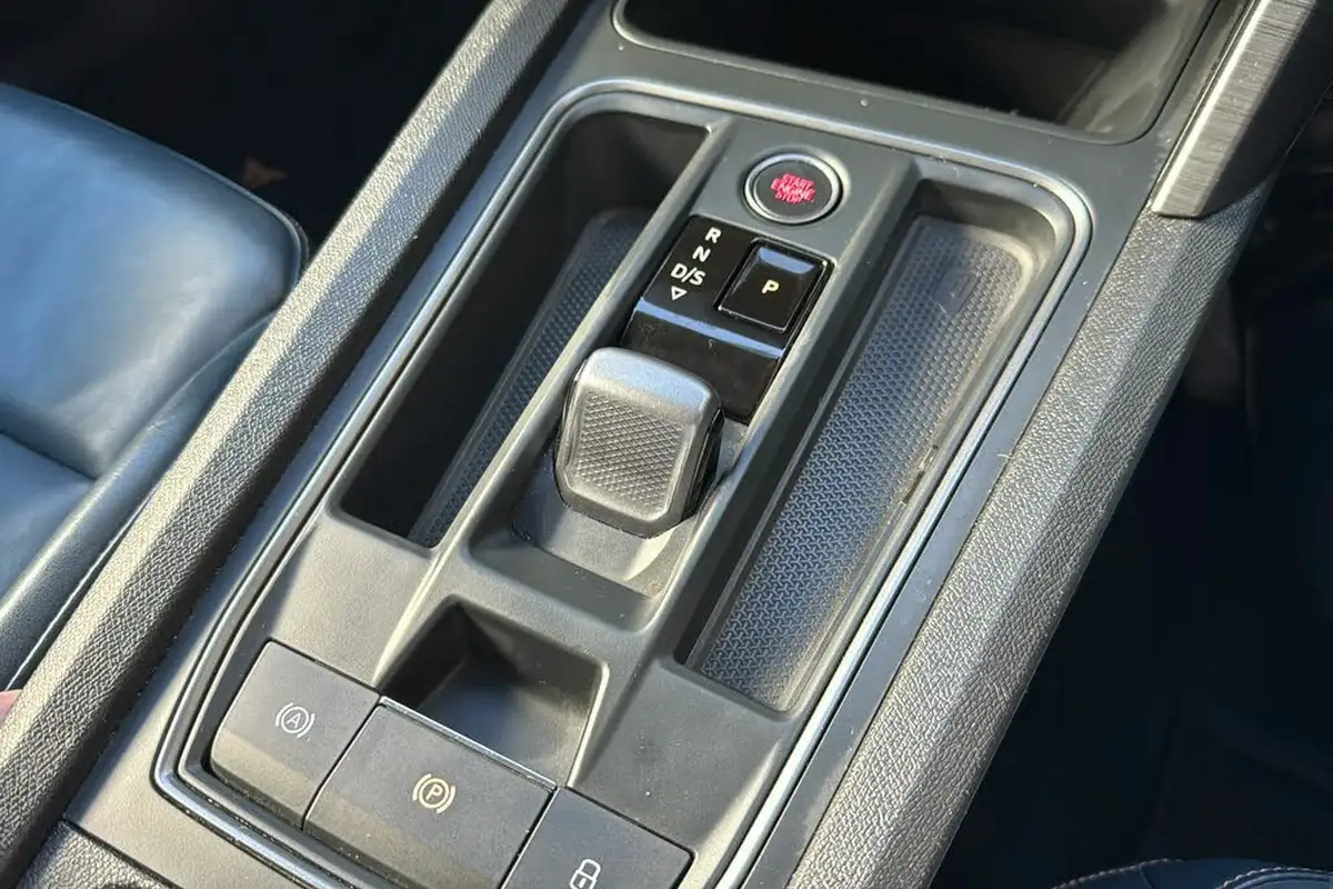 2021-cupra-formentor-14-e-hybrid-v2-big-16