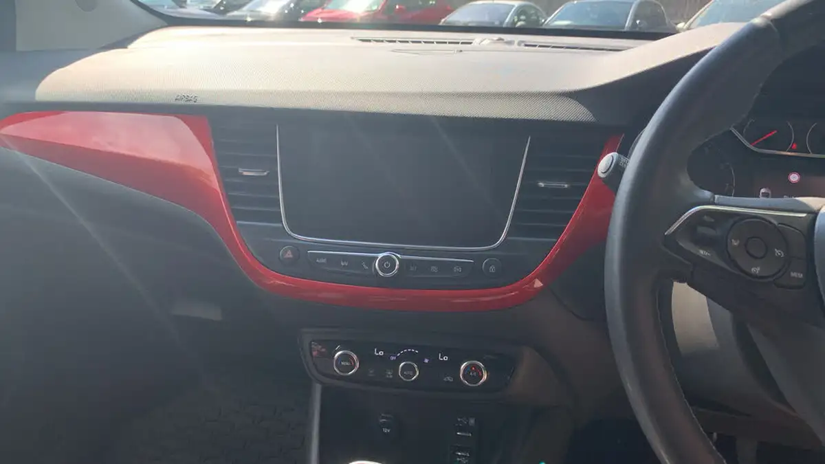 2023-vauxhall-crossland-12-gs-110ps-big-9