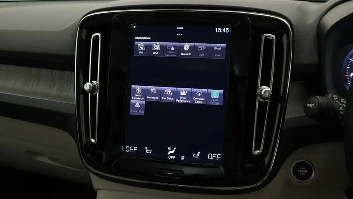 2022-volvo-xc40-20-b4-inscription-awd-big-33