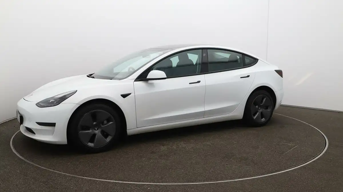 2021-tesla-model-3-e-standard-plus-big-65