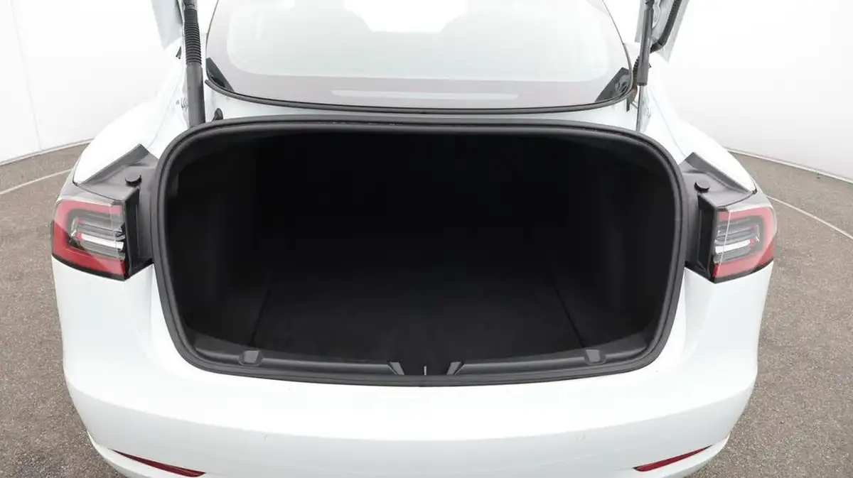 2021-tesla-model-3-e-standard-plus-big-17