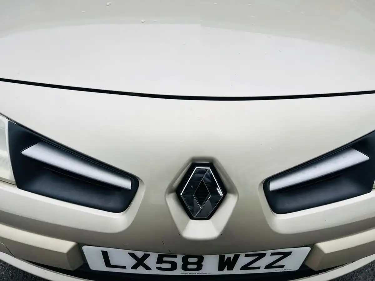 2008-renault-megane-19td-dynamique-s-non-estate-5d-big-61