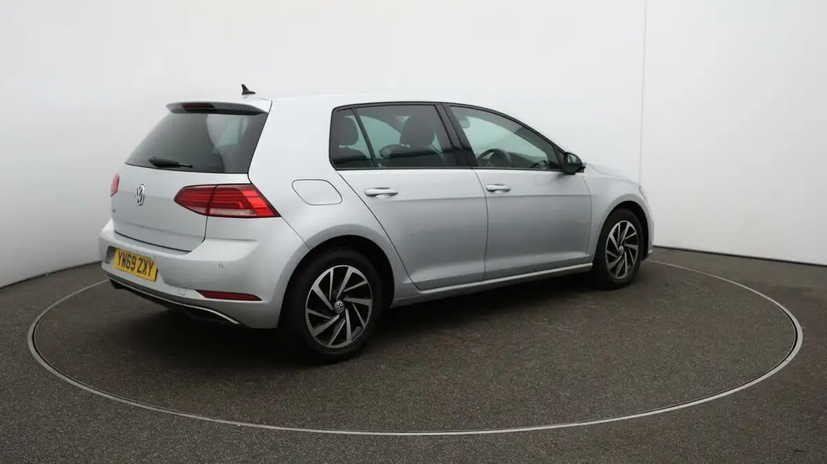 2019-volkswagen-golf-sv-16tdi-match-edition-big-50