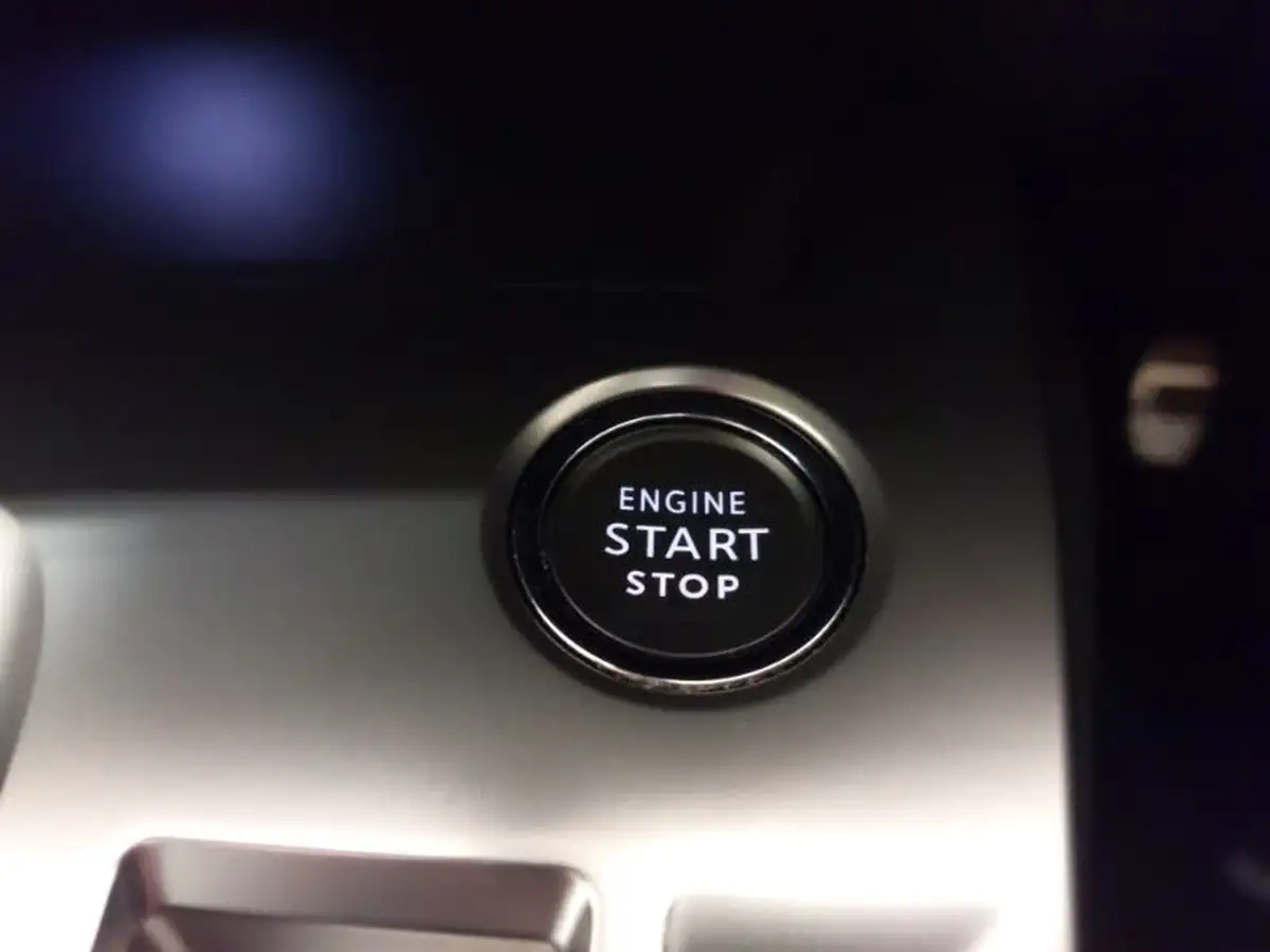 2023-peugeot-408-12-puretech-allure-premium-big-14
