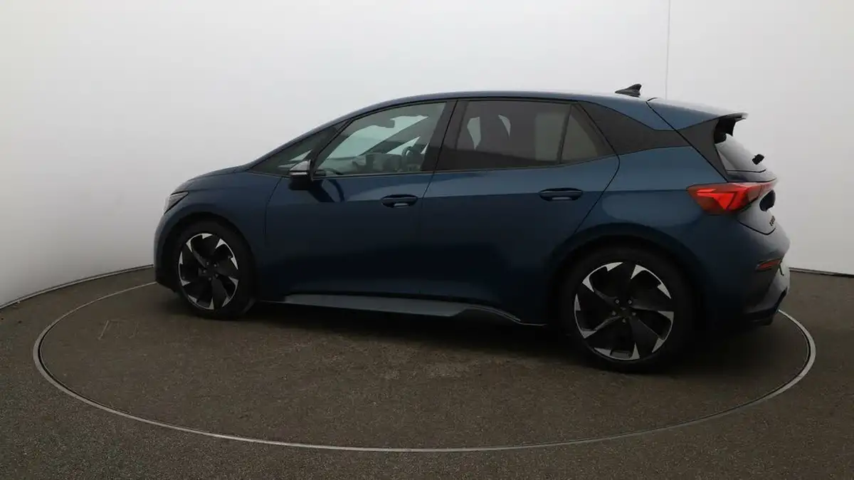 2022-cupra-born-e-v2-204ps-58kwh-big-45