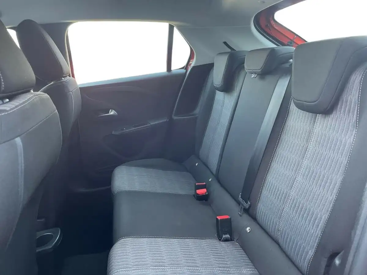 2022-vauxhall-corsa-12i-se-edition-big-10