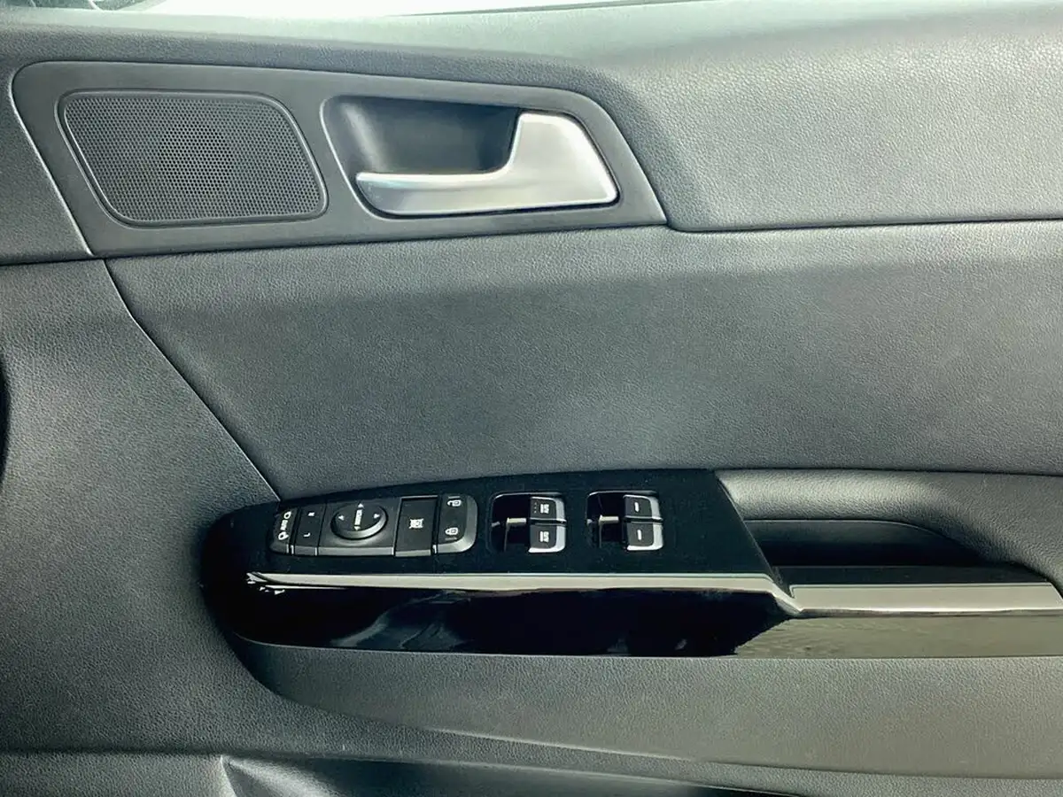 2020-kia-sportage-16-t-gdi-gt-line-s-awd-dct-big-12