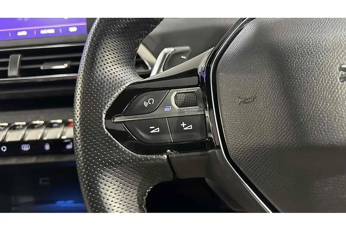 2020-peugeot-5008-suv-12-puretech-gt-line-premium-eat8-big-31