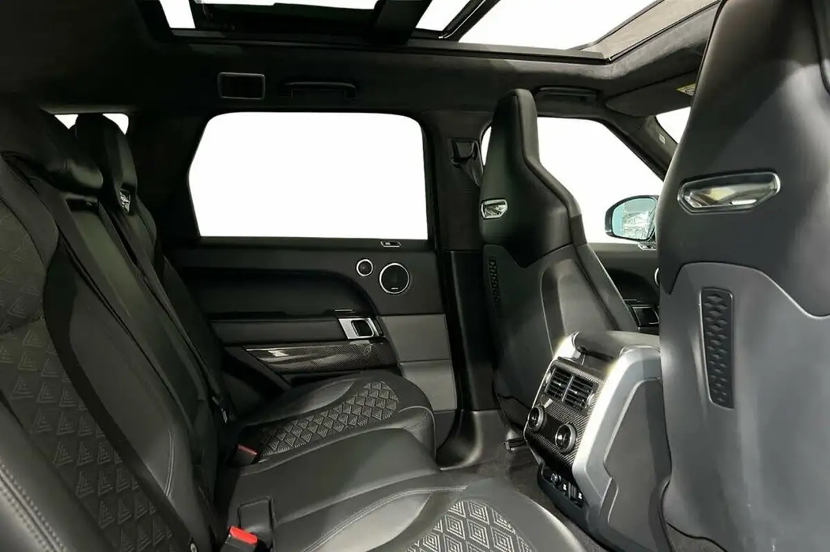 2021-land-rover-range-rover-sport-50-v8-p575-svr-carbon-edition-big-7