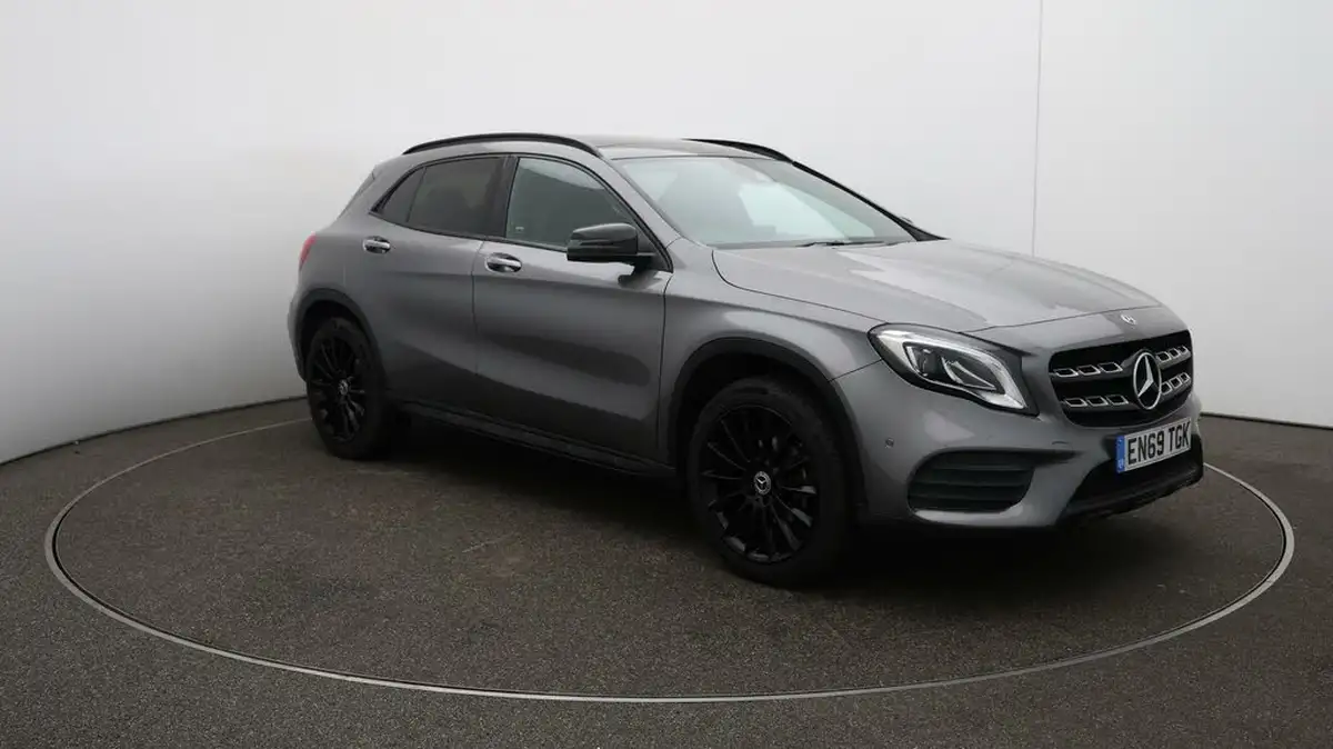 2020-mercedes-benz-gla-class-16-gla-200-amg-line-edition-plus-7g-dct-big-38