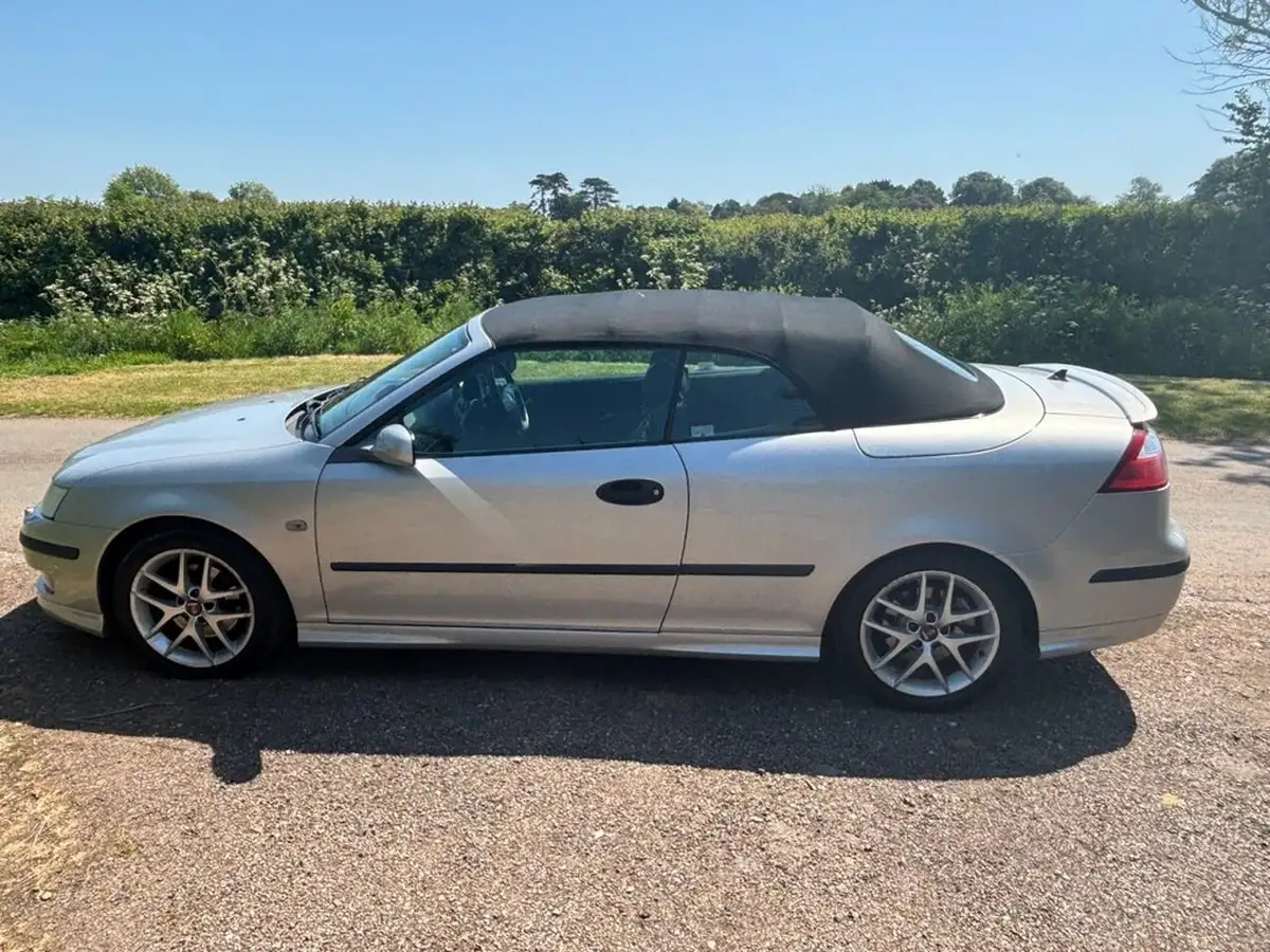 2005-saab-9-3-20-aero-convertible-2d-auto-big-14