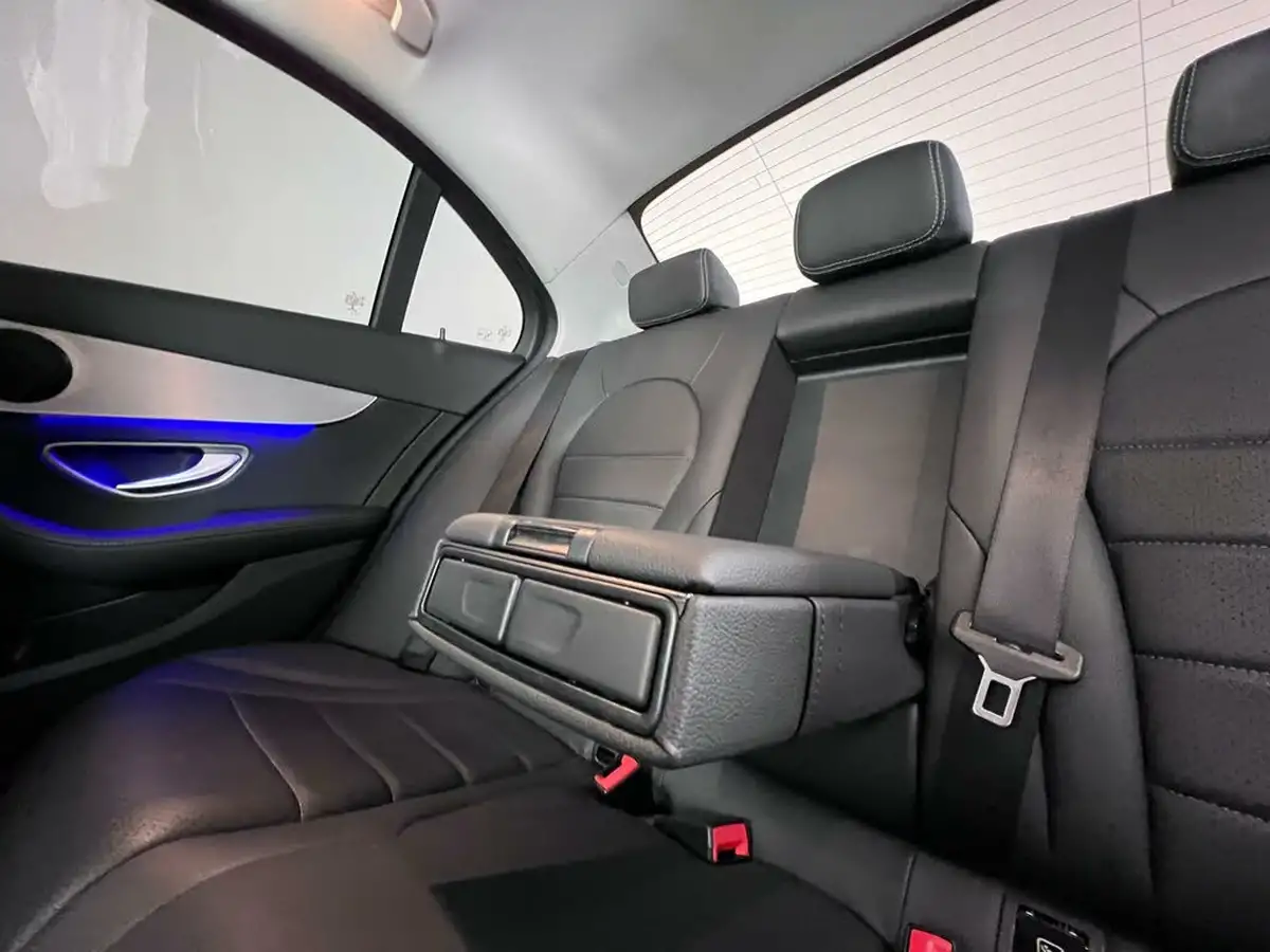 2019-mercedes-benz-c-class-20-c300-sport-premiumss-saloon-4d-big-11