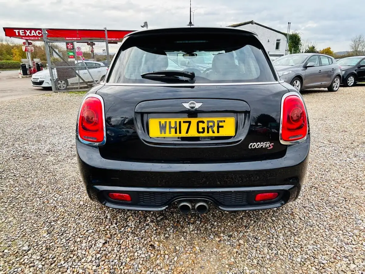 2017-mini-cooper-20-cooper-s-ss-hatchback-5d-big-7