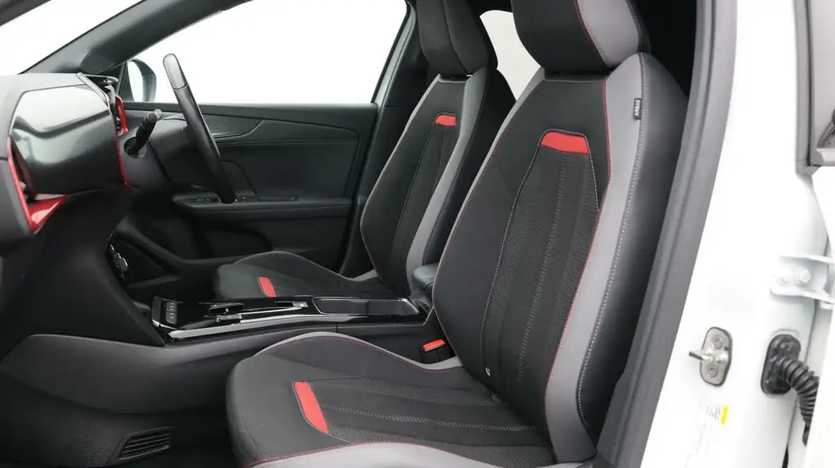 2021-vauxhall-mokka-e-sri-premium-big-14