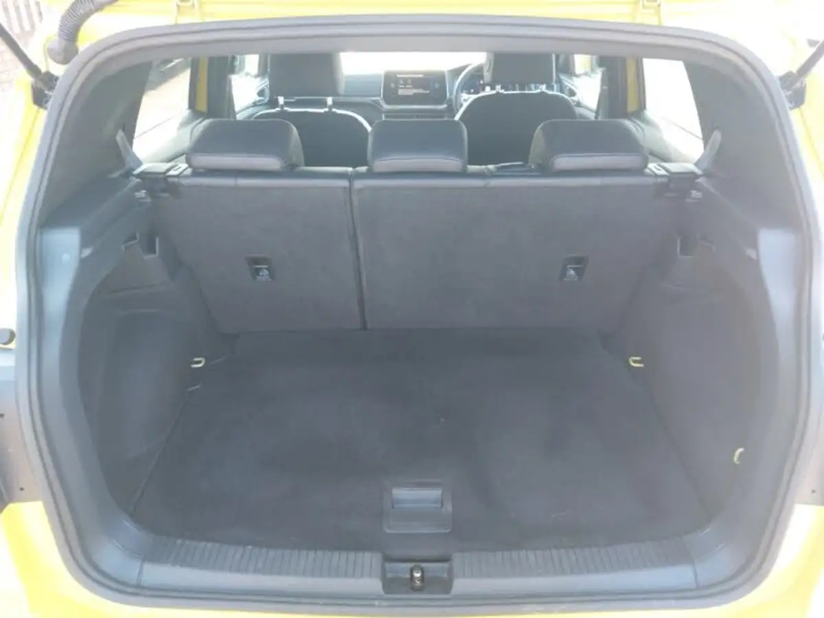 2024-volkswagen-t-cross-10-tsi-r-line-115ps-dsg-big-7