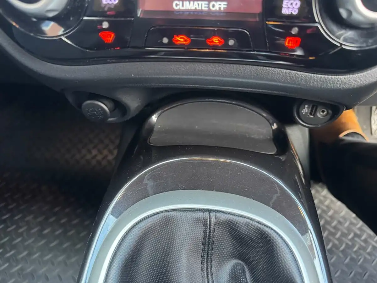 2016-nissan-juke-12-dig-t-n-connecta-ss-big-25