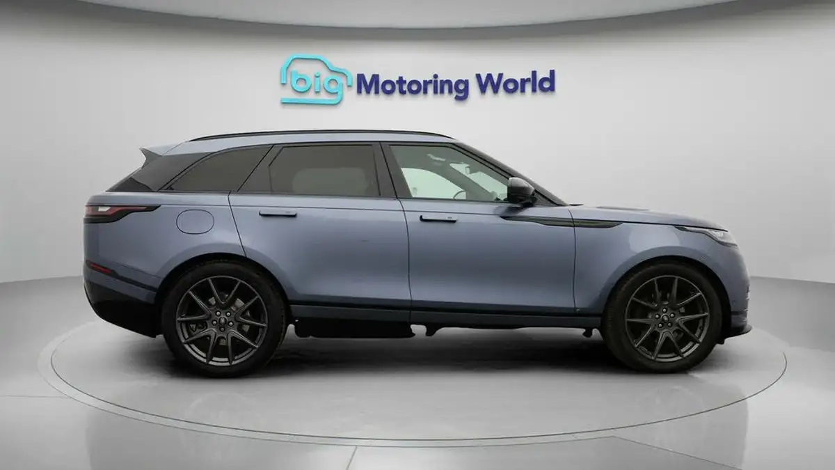 2022-land-rover-range-rover-velar-20-d200-r-dynamic-hse-big-6