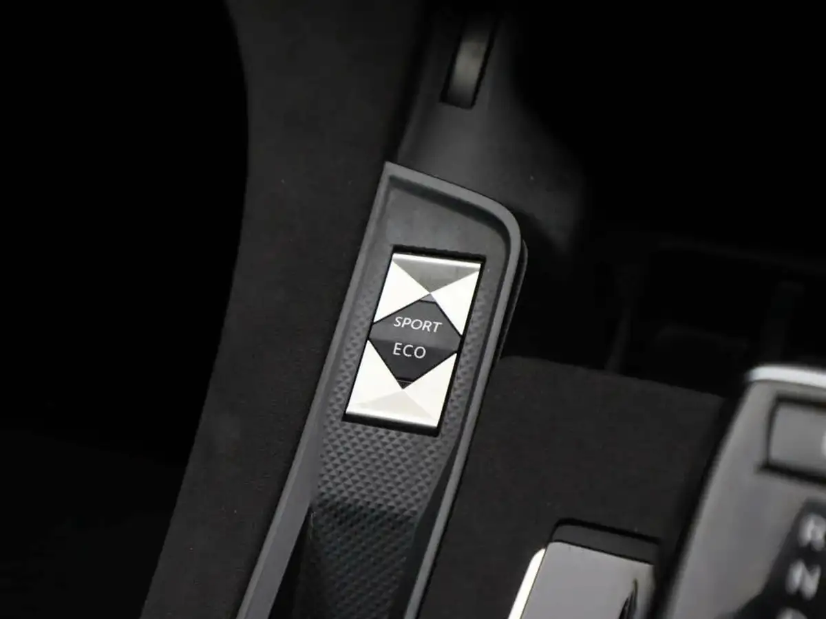 2018-ds-ds-7-crossback-16-puretech-performance-line-225ps-big-20