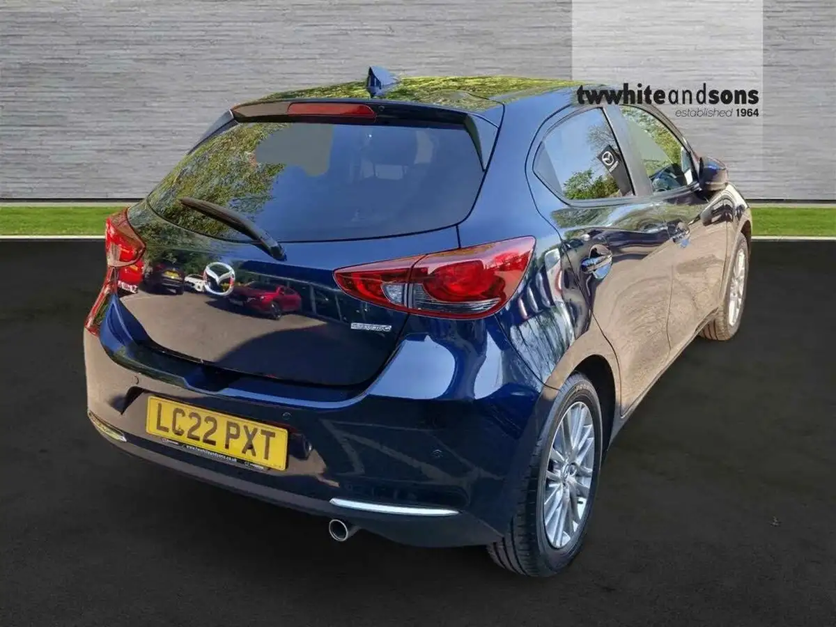 2022-mazda-mazda2-15-e-skyactiv-g-sport-big-6