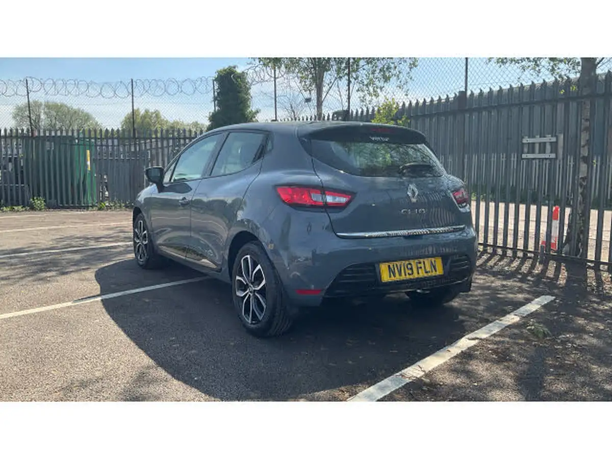 2019-renault-clio-09-tce-play-90ps-big-38