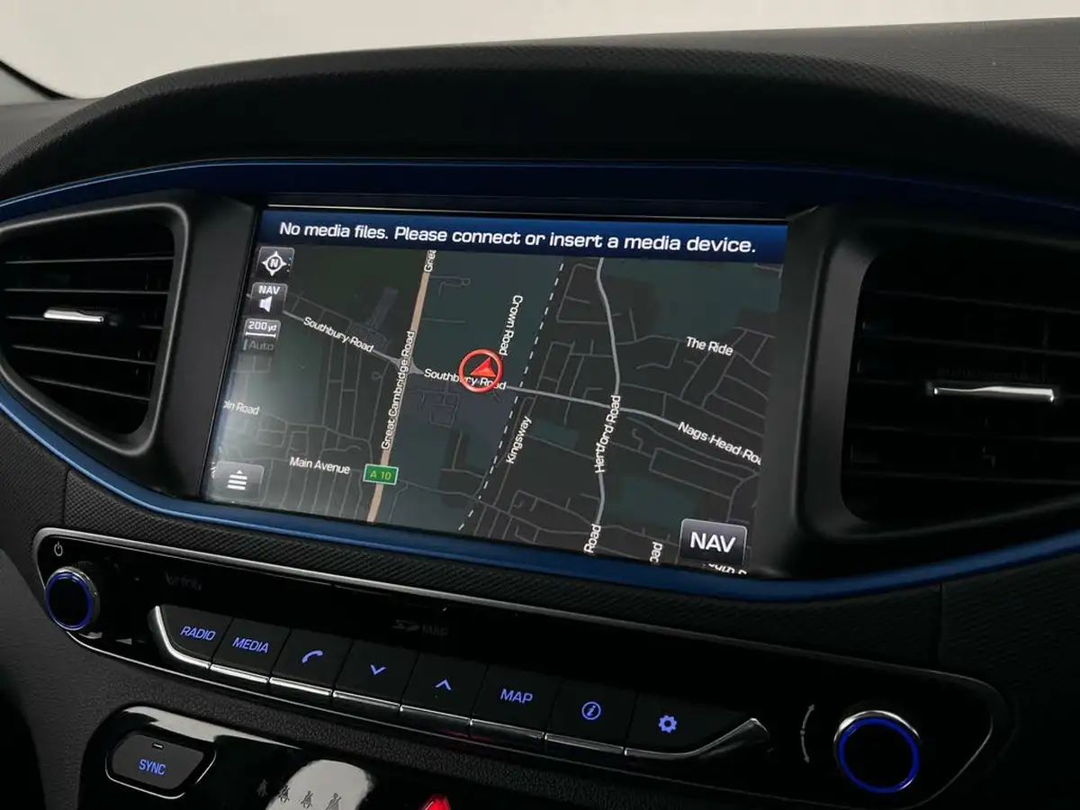 2017-hyundai-ioniq-16-gdi-premium-se-hybrid-big-33