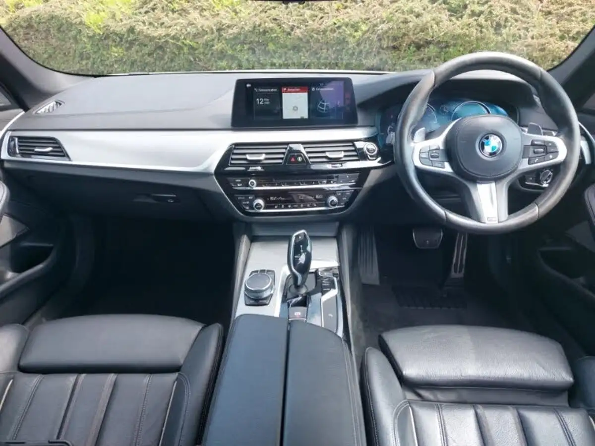 2018-bmw-5-series-20td-520d-m-sport-188bhp-touring-5d-big-2