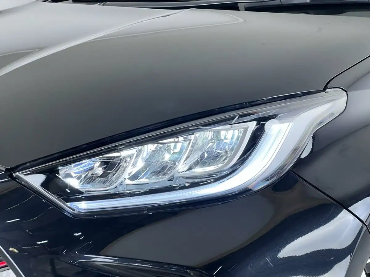 2022-toyota-yaris-15-vvt-i-dynamic-big-7
