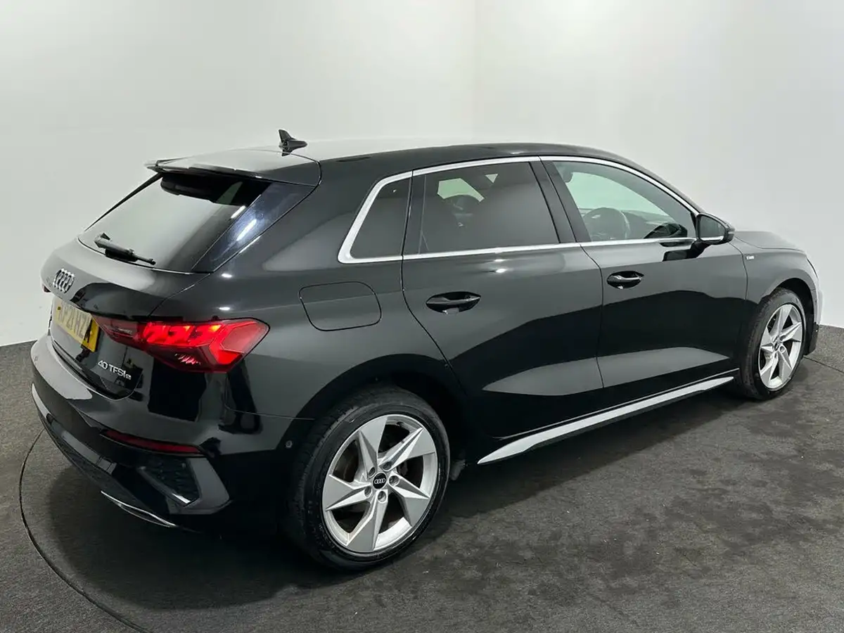 2021-audi-a3-14-40-tfsi-e-s-line-big-51