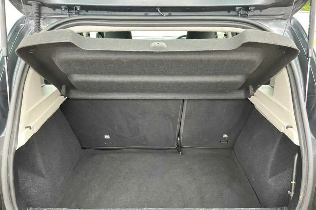2020-dacia-sandero-stepway-09-tce-comfort-big-24