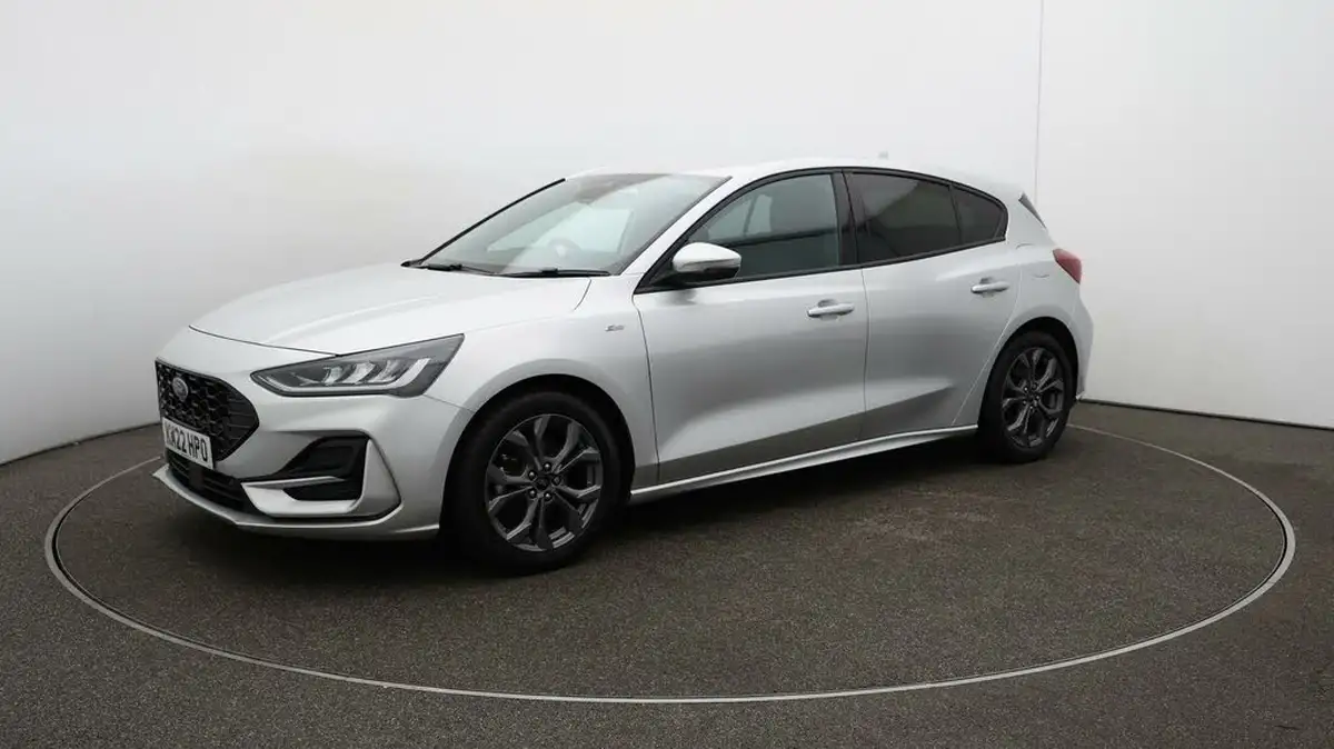 2022-ford-focus-10t-st-line-125ps-hatchback-big-66