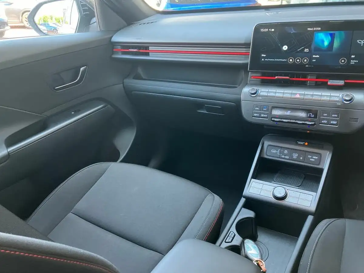 2024-hyundai-kona-e-n-line-big-19