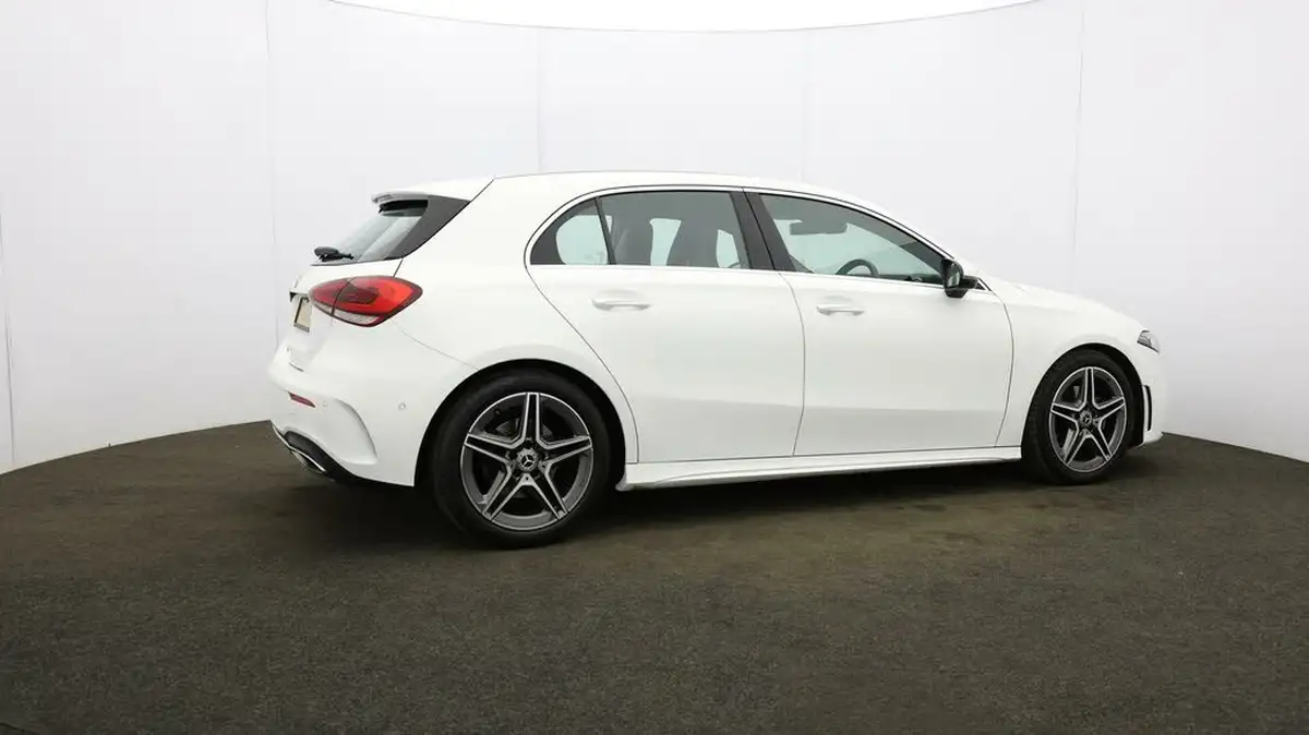 2018-mercedes-benz-a-class-13-a200-amg-line-premiumss-hatchback-5d-7g-dct-big-54