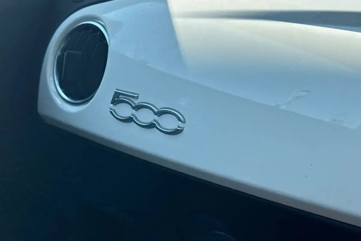 2017-abarth-595-14-tjet-big-39