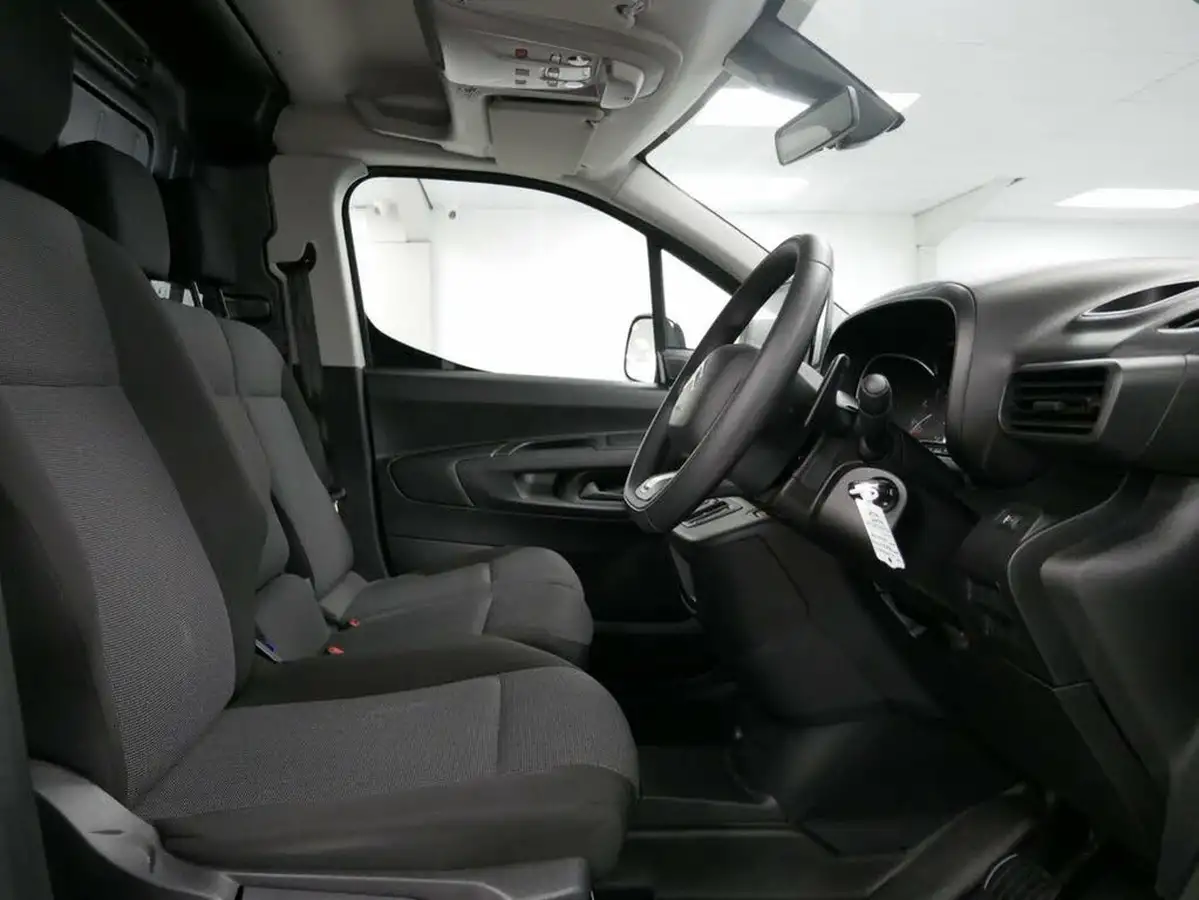 2024-citroen-berlingo-15-bluehdi-1000-driver-edition-130pseu6d-eat8-big-14