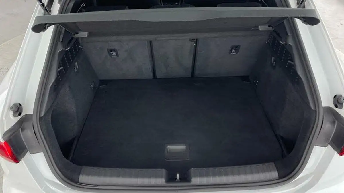 2022-audi-a3-15-35-tfsi-s-line-sportback-5d-big-27