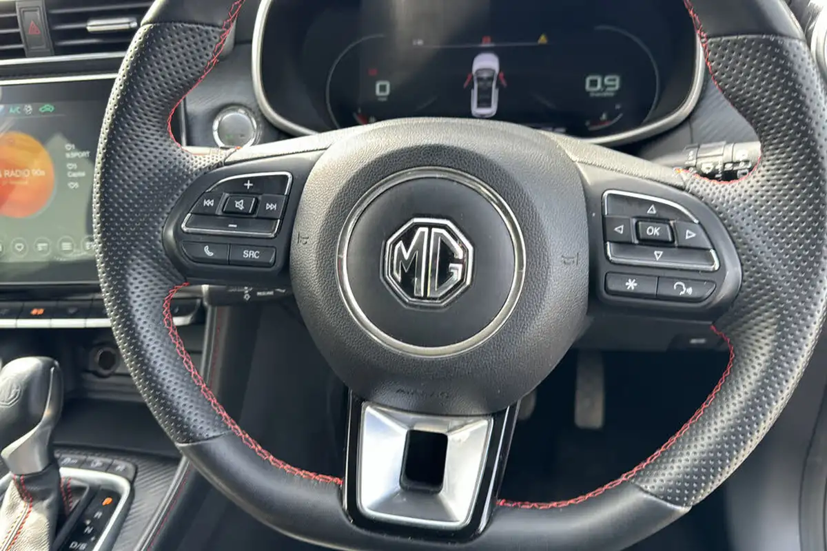 2024-mg-zs-suv-10t-gdi-exclusive-auto-big-31