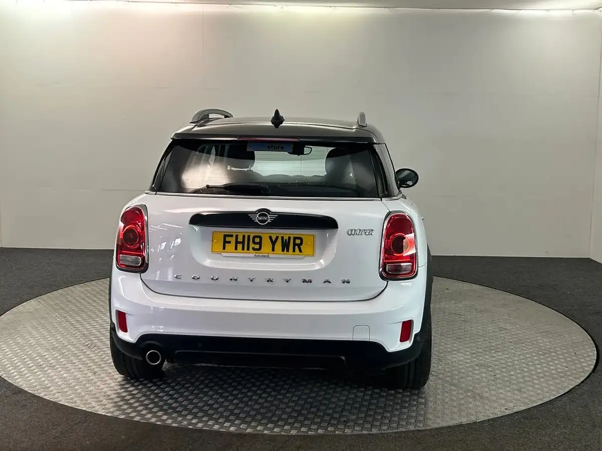 2019-mini-countryman-15-cooper-classic-big-5