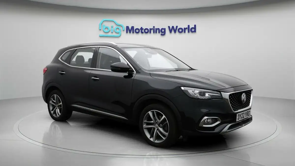 2022-mg-hs-15t-gdi-exclusive-162ps-big-1