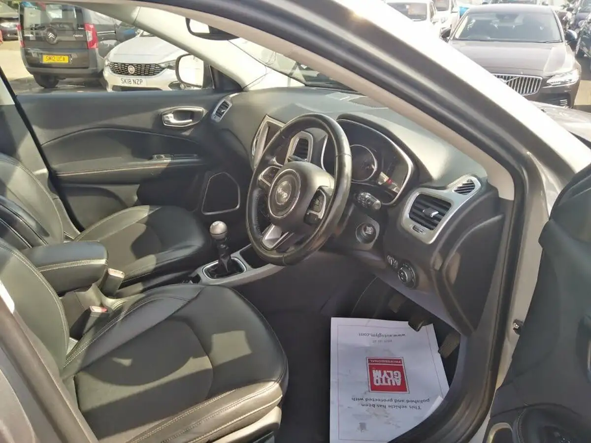 2018-jeep-compass-14-multiair-ii-longitude-big-11