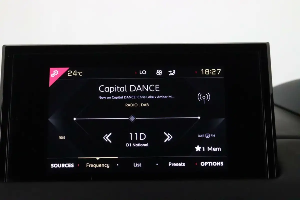 2022-ds-ds-3-crossback-12-puretech-bastille-101ps-big-20