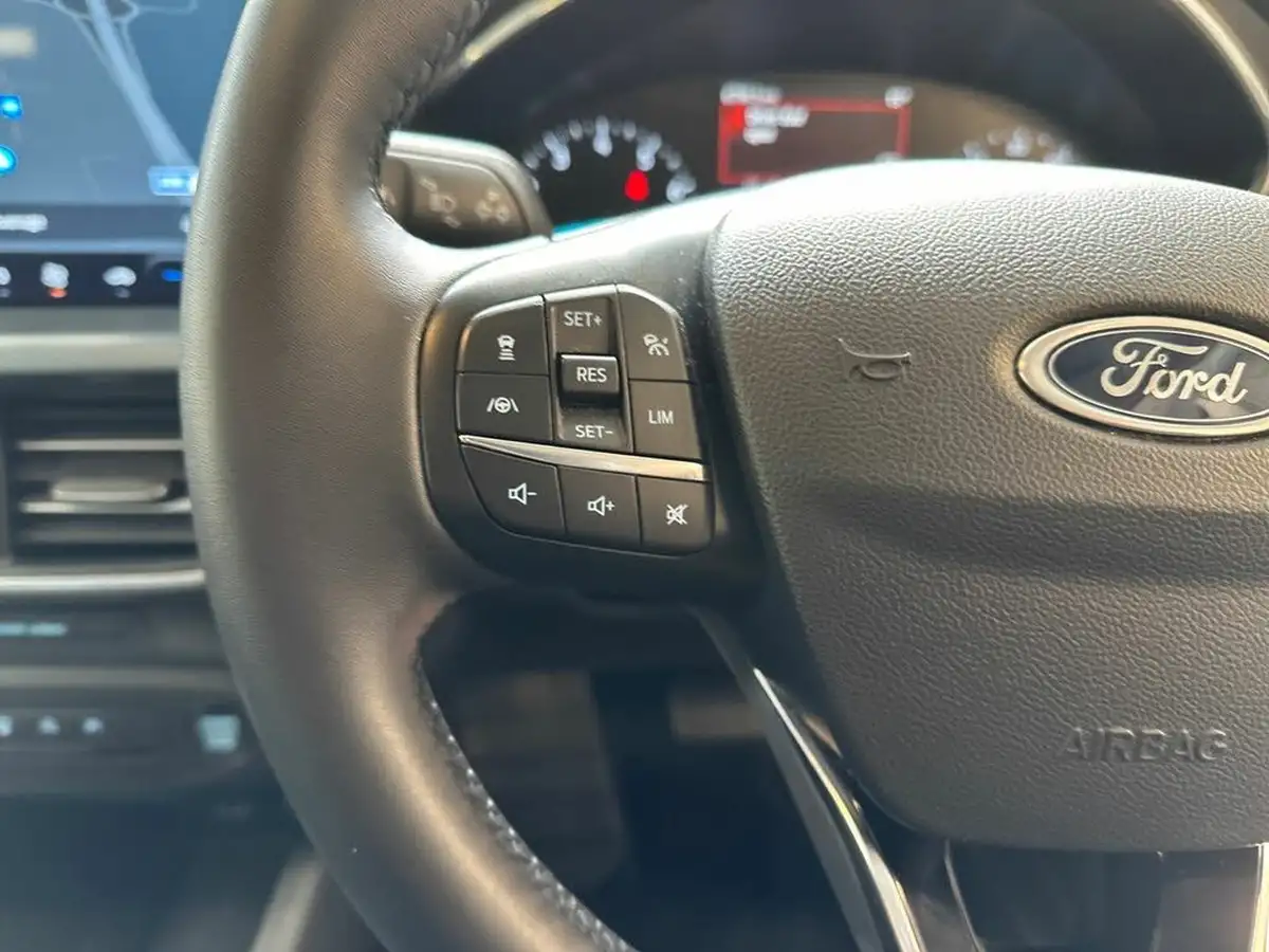 2024-ford-focus-10t-active-155ps-hatchback-powershift-big-25