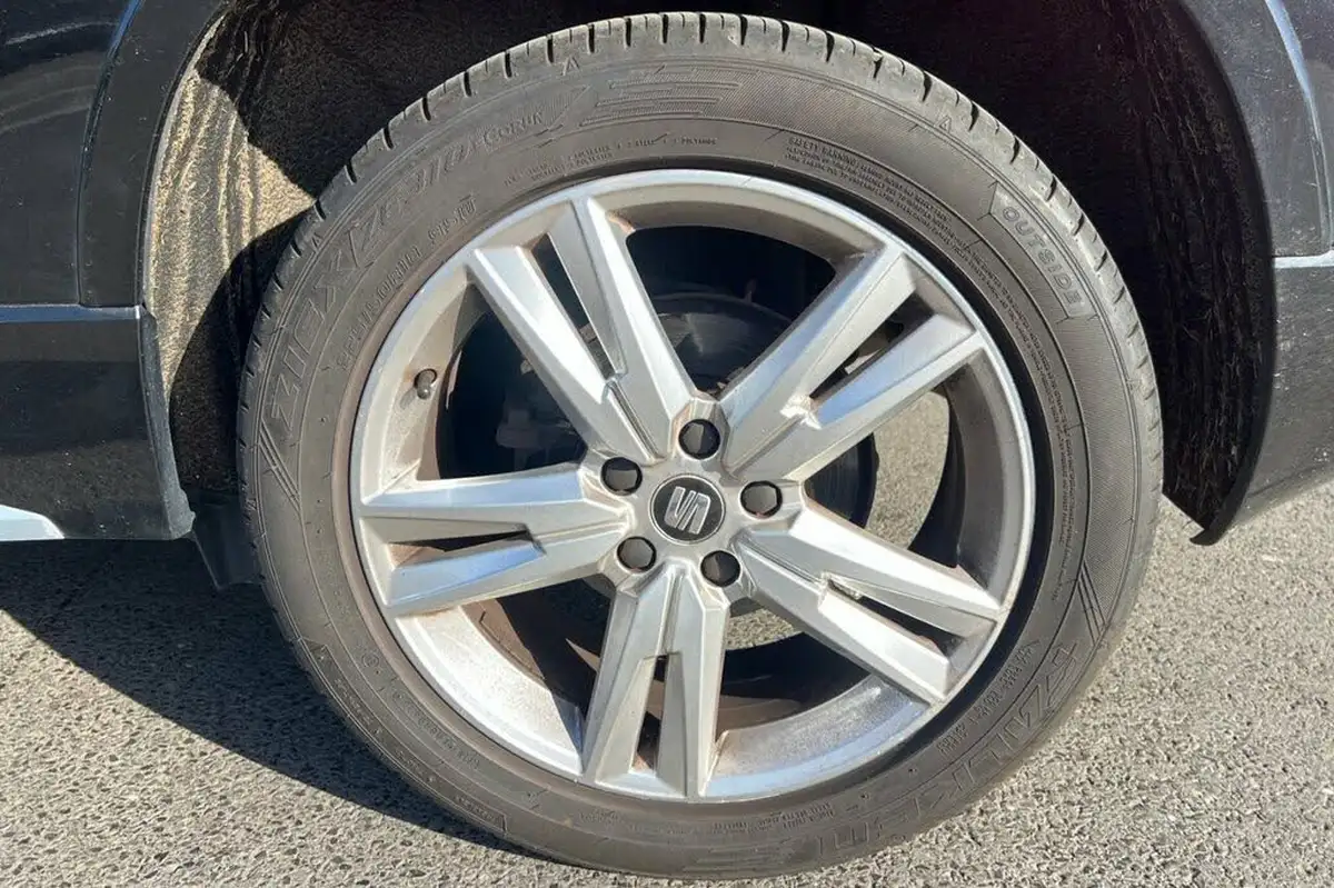 2018-seat-ateca-20-tsi-fr-big-32