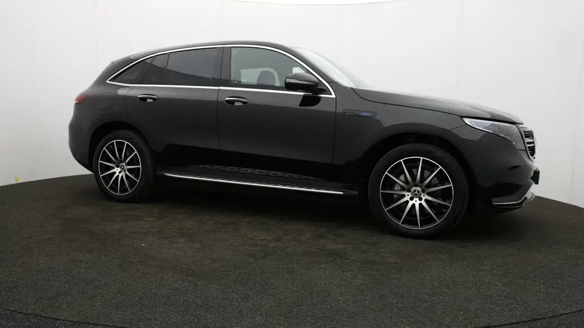 2022-mercedes-benz-eqc-e-eqc-400-amg-line-big-43