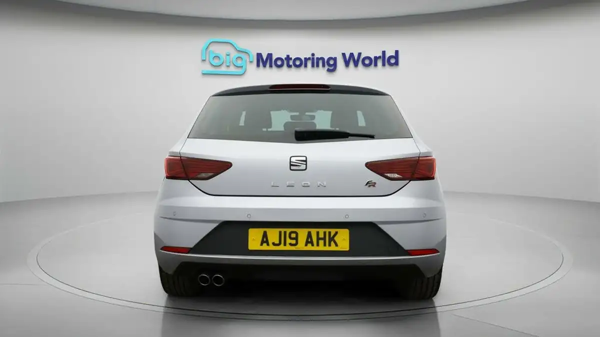 2019-seat-leon-15-tsi-evo-fr-130ps-ss-hatchback-big-5