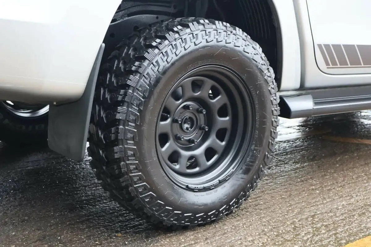 2020-mitsubishi-l200-22di-d-warrior-auto-big-13